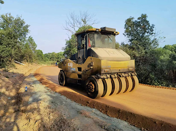 咸寧土壤固化劑操作過程圖